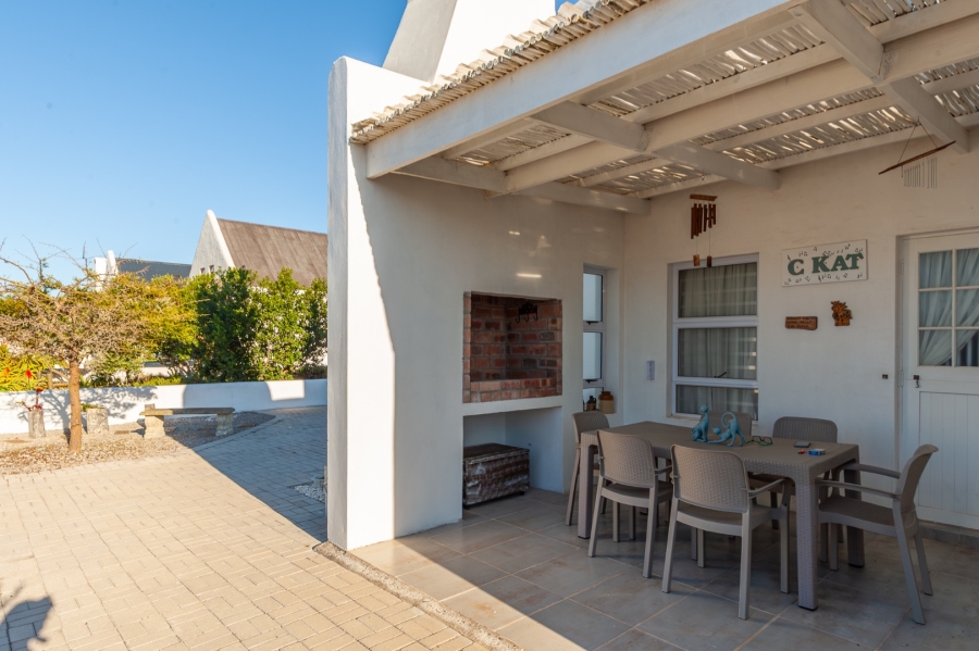 4 Bedroom Property for Sale in Dwarskersbos Western Cape
